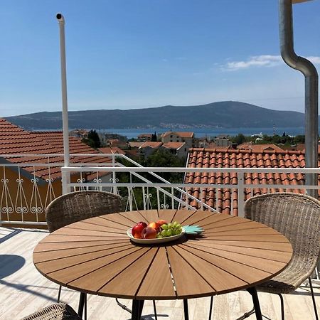 Mia Casa Lägenhet Tivat Exteriör bild