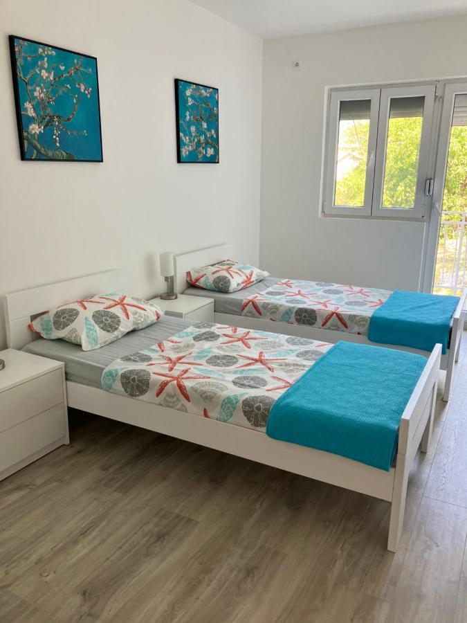 Mia Casa Lägenhet Tivat Exteriör bild