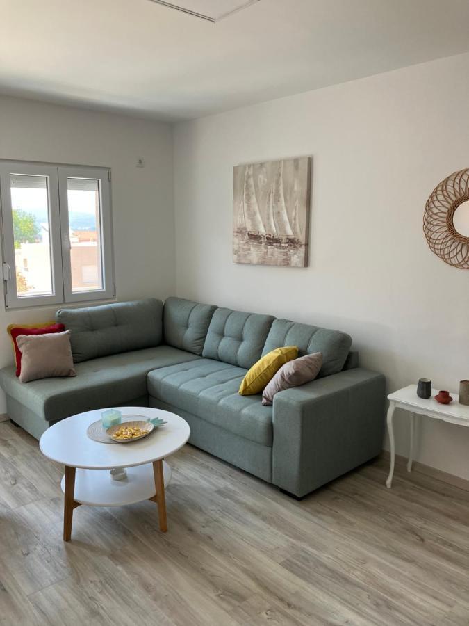 Mia Casa Lägenhet Tivat Exteriör bild
